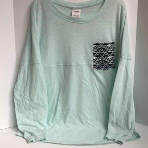 Victoria’s Secret long sleeve printed pocket tee Shirt size small